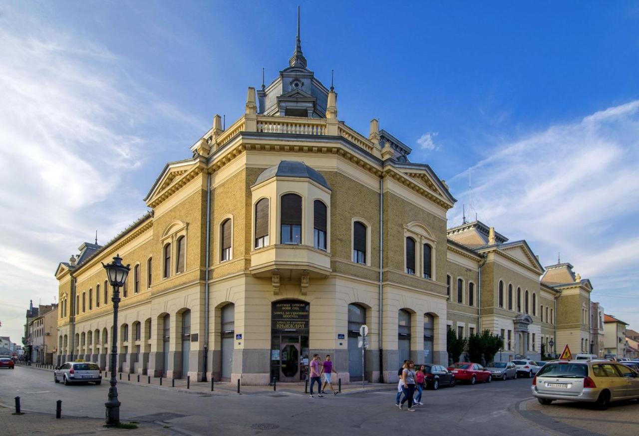 Strawberry Apartments City Center Novi Sad Exterior foto